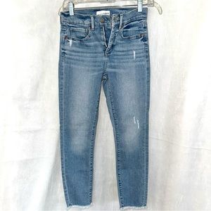 LOFT Cut-Off Denim Jeans Capri Size 0/25